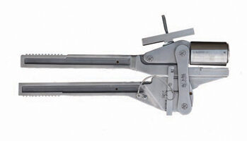 Timberline Tool TC2-SR for controlled release of PE Pipe.
